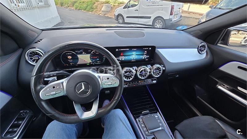 Azul Usado 2021 Mercedes GLA250 SUV | 32.500 € (Buen precio) - Imagen 1/4