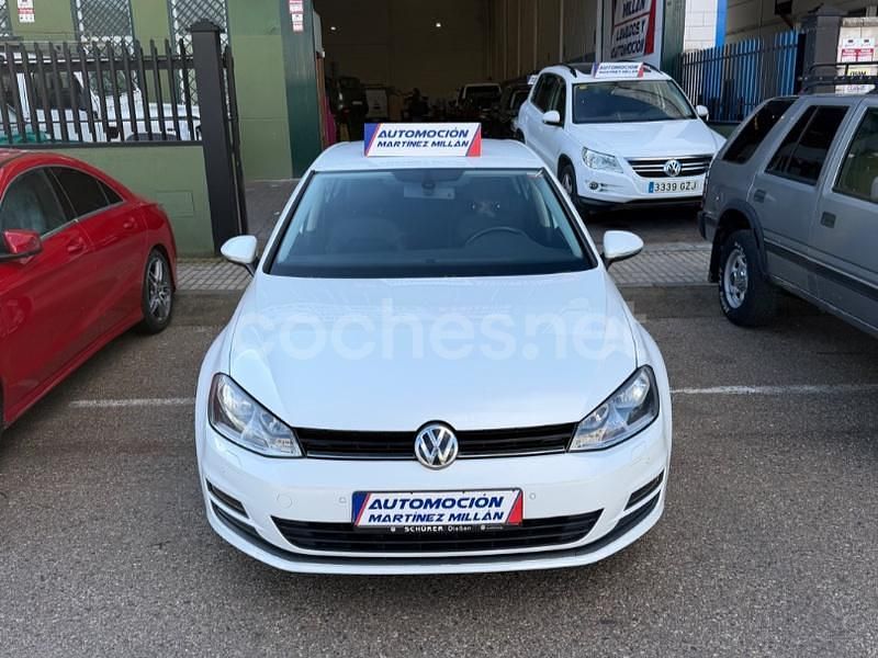 Usado VW Golf VII Edition 105 CV (77 kW) 2013 Blanco Berlina