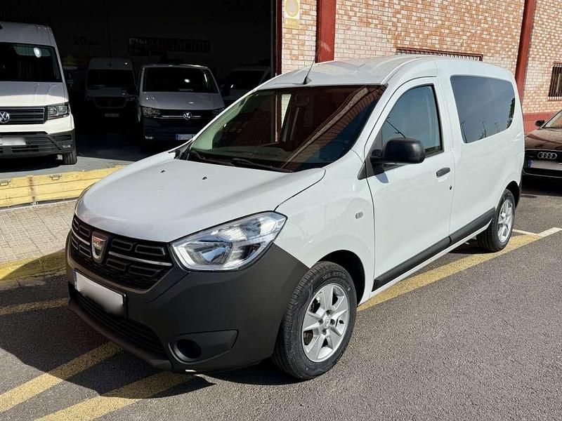 Blanco Usado 2021 Dacia Dokker Essentiel Van | 11.900 € (Un poco caro) - Imagen 1/4
