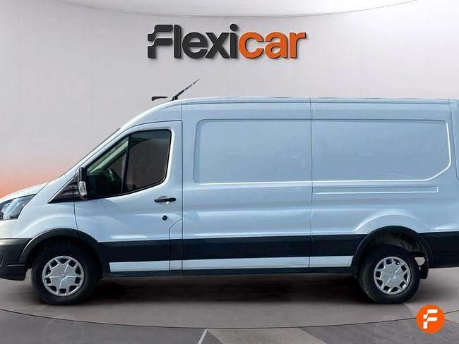 Usado Ford Transit Trend 130 CV (95 kW) 2023 Blanco Berlina