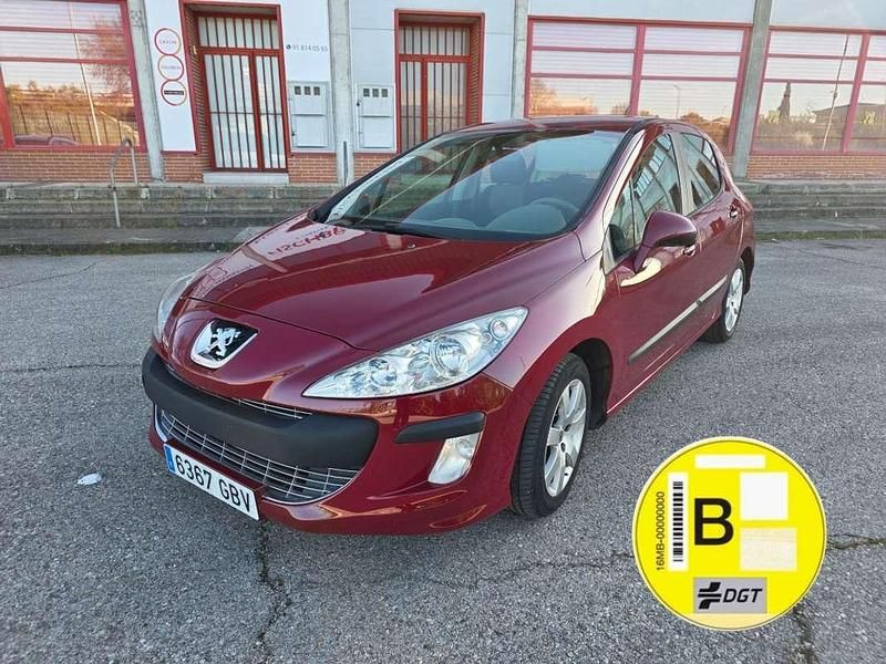 Usado Peugeot 308 109 CV (80 kW) 2008 Rojo Utilitario