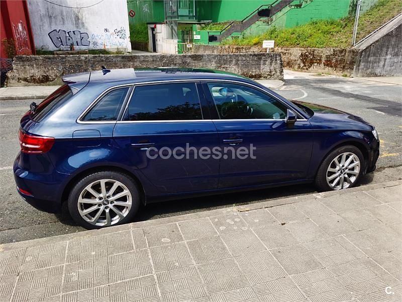Usado Audi A3 Design 150 CV (110 kW) 2017 Azul Berlina