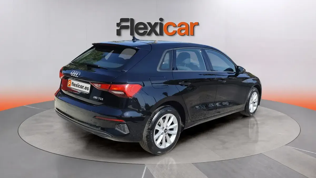 Usado Audi A3 Advanced Plus 150 CV (110 kW) 2023 Negro Berlina