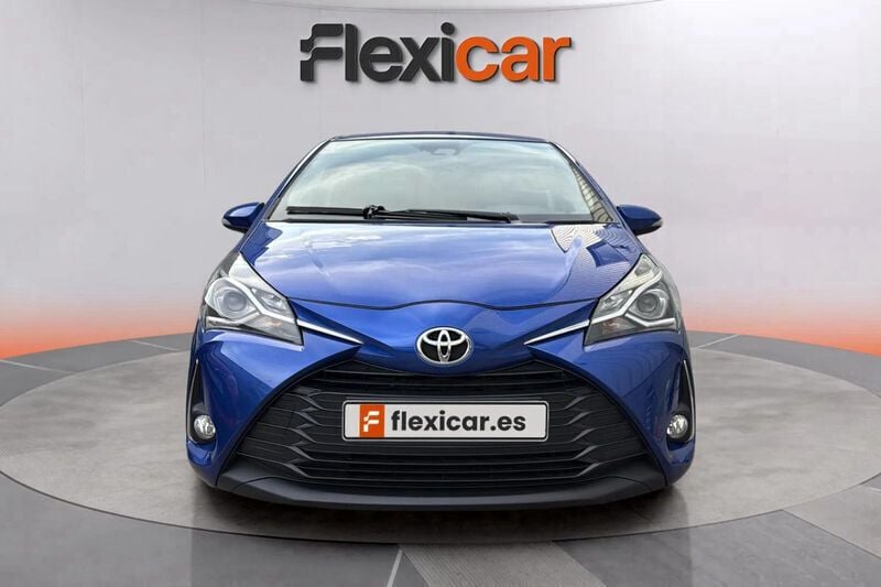 Azul Usado 2019 Toyota Yaris Active Berlina | 13.790 € (Un poco caro) - Imagen 1/4