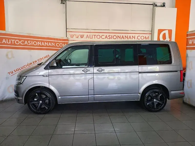 Usado VW Multivan 204 CV (150 kW) 2017 Beige Monovolumen