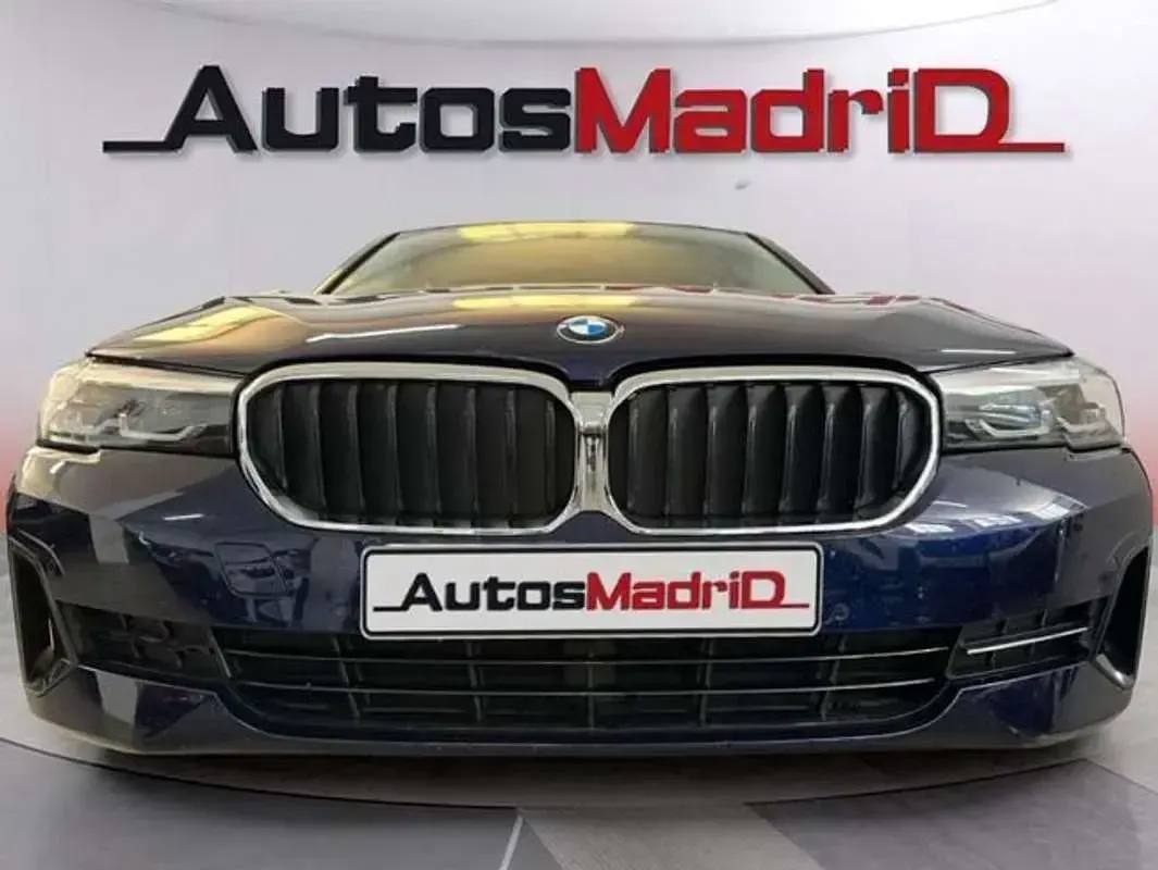 Usado BMW 520 Sport Line 192 CV (141 kW) 2022 Azul Berlina