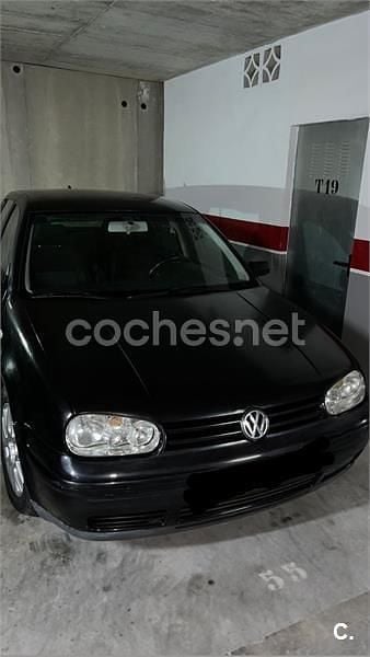 Usado VW Golf IV Conceptline 105 CV (77 kW) 2002 Negro Berlina