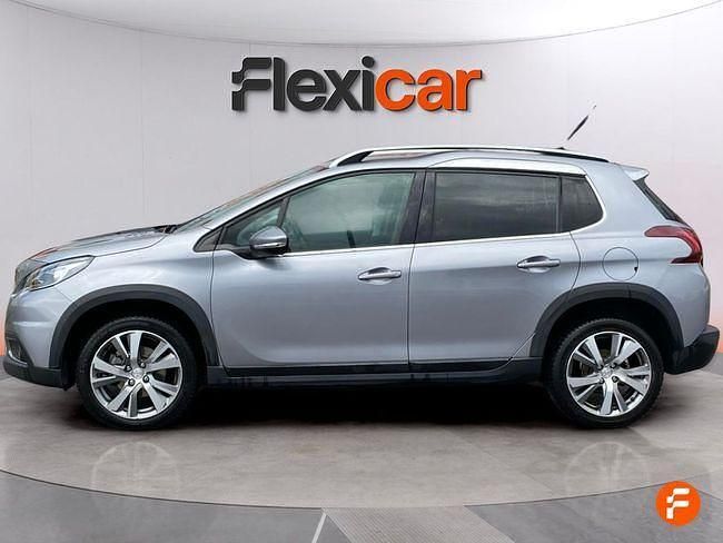Usado Peugeot 2008 Allure 130 CV (95 kW) 2018 Gris SUV