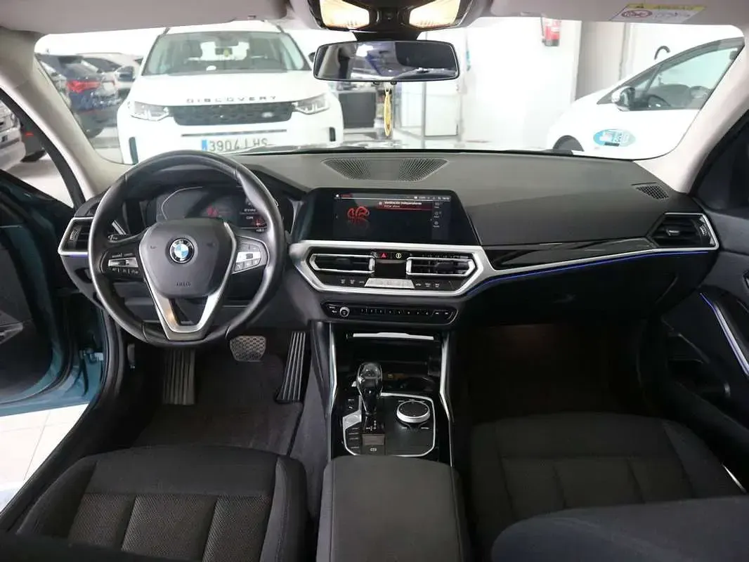 Usado BMW 318 150 CV (110 kW) 2021 Verde Familiar