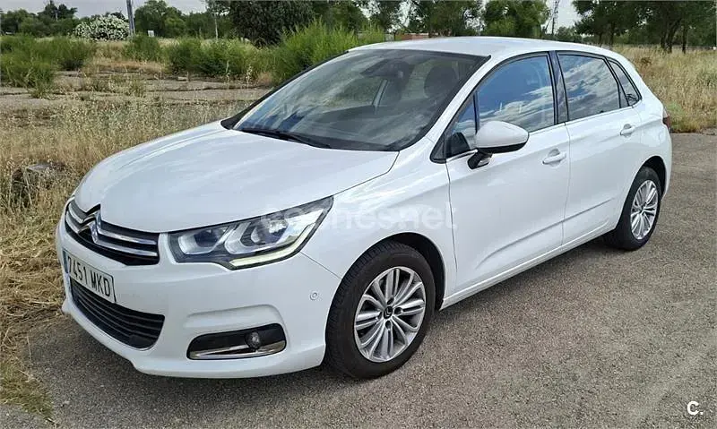 Usado Citroën C4 Shine 120 CV (88 kW) 2017 Blanco Berlina