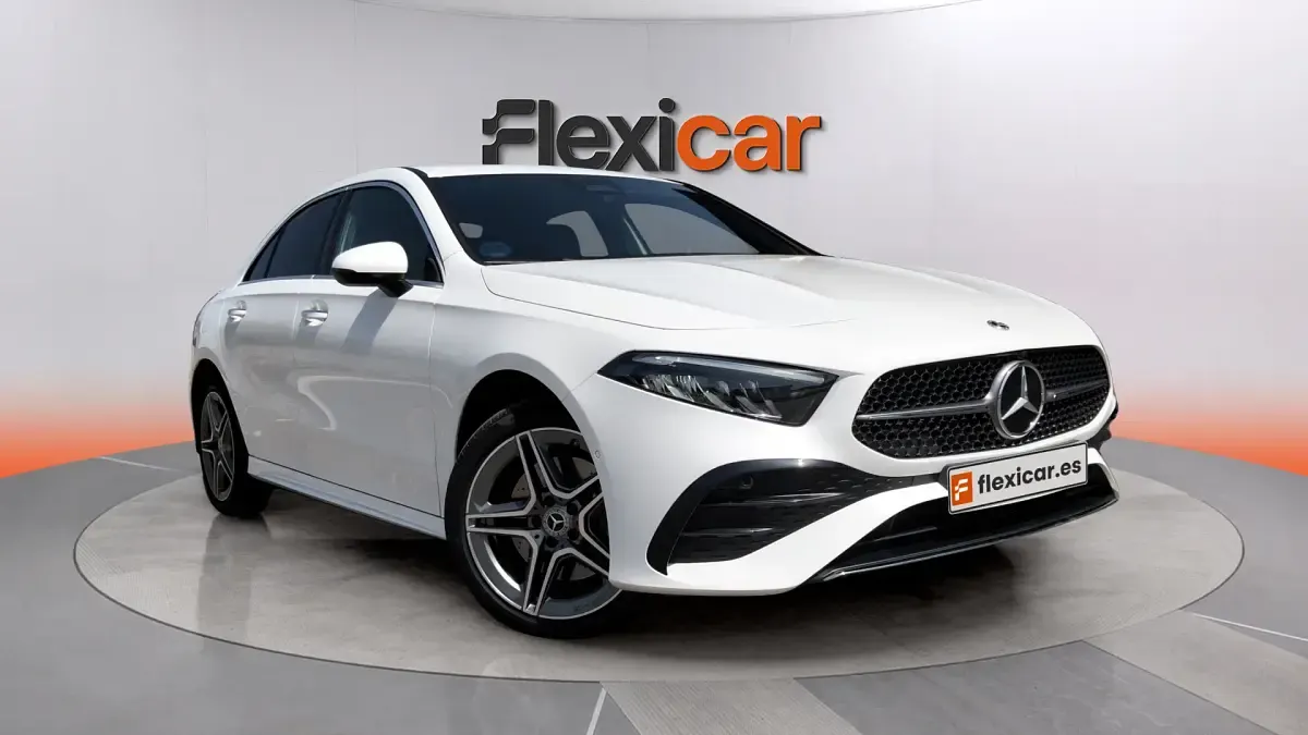 Usado Mercedes A250 218 CV (160 kW) 2024 Berlina