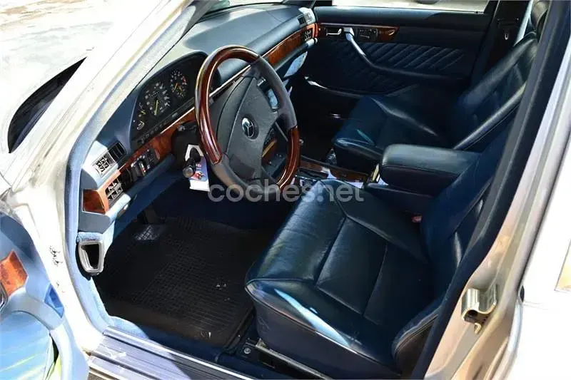 Usado Mercedes S320 231 CV (169 kW) 1993 Gris / plata Berlina