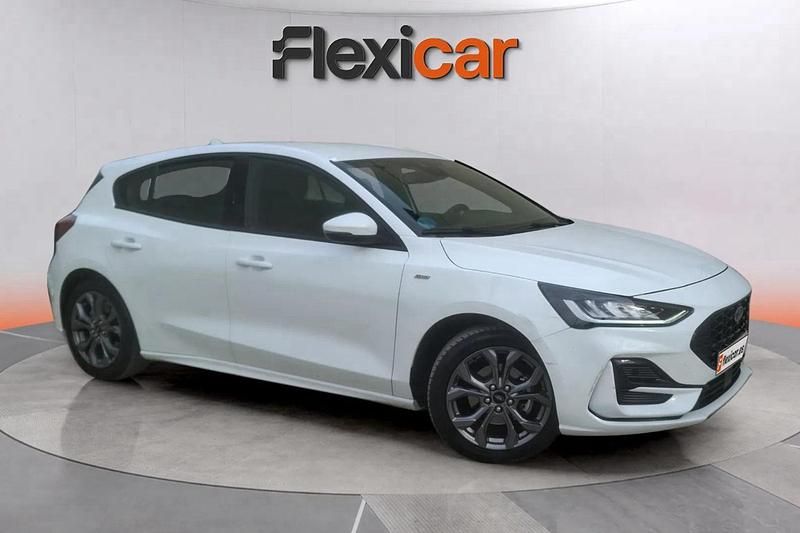 Azul Usado 2023 Ford Focus ST-Line Berlina | 16.790 € (Precio justo) - Imagen 1/4