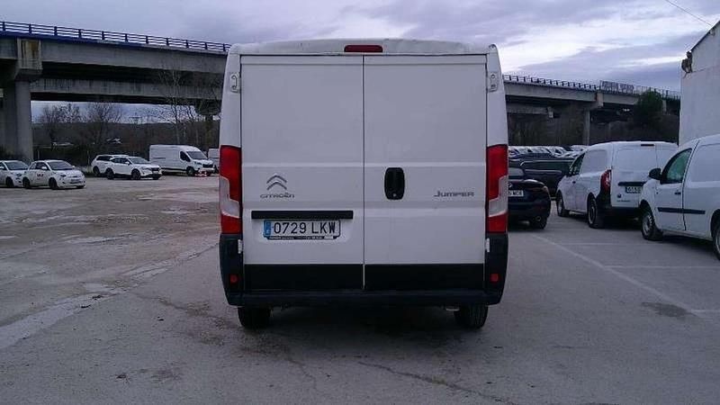 Usado Citroën Jumper 139 CV (102 kW) 2020 Blanco Monovolumen