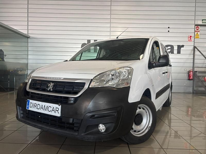 Blanco Usado 2018 Peugeot Partner Tepee Access Monovolumen | 11.500 € (Precio justo) - Imagen 1/4