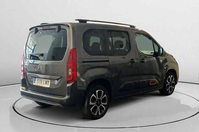 Usado Citroën Berlingo Shine 130 CV (95 kW) 2021 Monovolumen