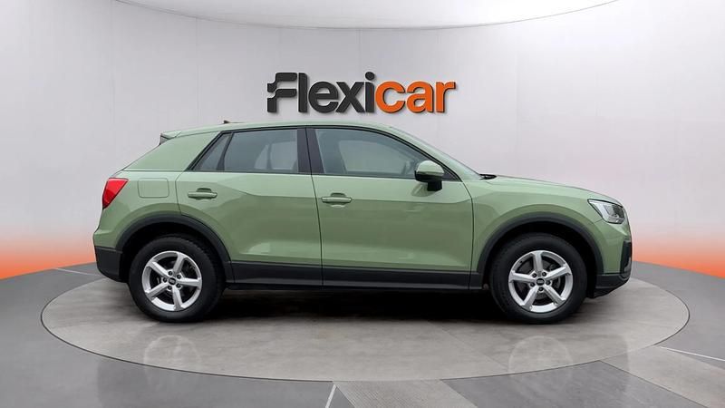 Usado Audi Q2 Premium 116 HP (85 kW) 2021 Azul SUV