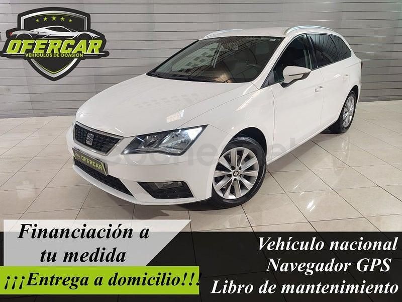 Usado Seat Leon Style 115 CV (84 kW) 2018 Blanco Familiar