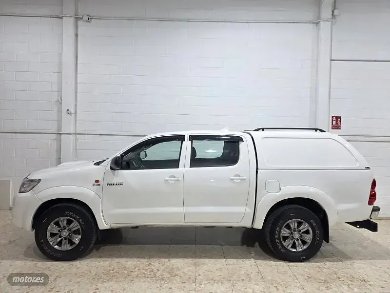 Usado Toyota HiLux 145 CV (106 kW) 2015 Blanco Pickup/Camioneta