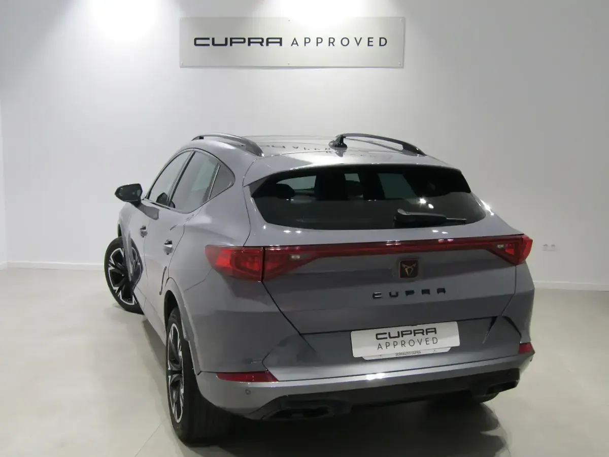 Usado Cupra Formentor 150 CV (110 kW) 2023 Gris SUV