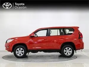 Usado Toyota Land Cruiser 177 CV (130 kW) 2020 Rojo