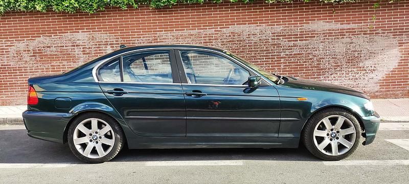 Usado BMW 330 184 CV (135 kW) 2002 Verde botella Berlina