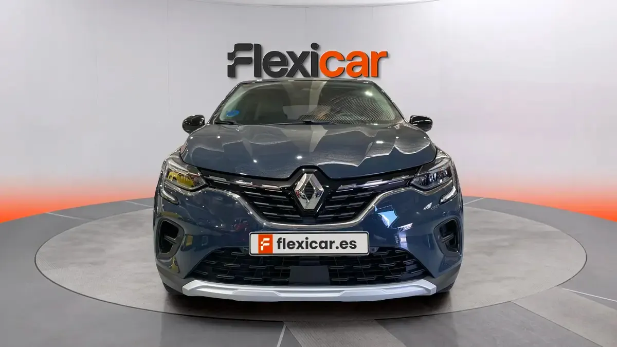 Usado Renault Captur Zen 160 CV (117 kW) 2021 Gris SUV