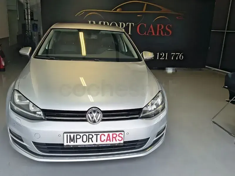 Usado VW Golf VII Advance 150 CV (110 kW) 2014 Gris / plata Berlina