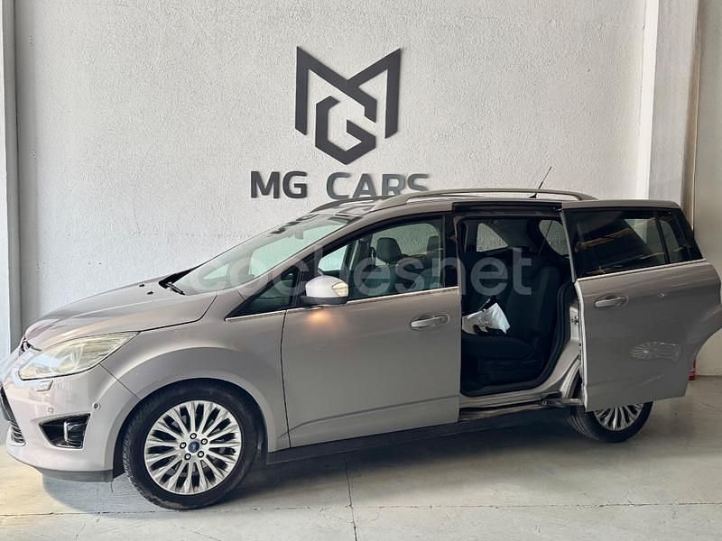Usado Ford Grand C-Max Titanium 140 CV (102 kW) 2011 Gris / plata Monovolumen
