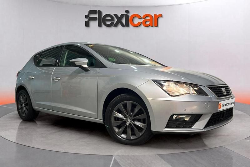 Gris Usado 2020 Seat Leon Style Berlina | 12.590 € (Super precio) - Imagen 1/4