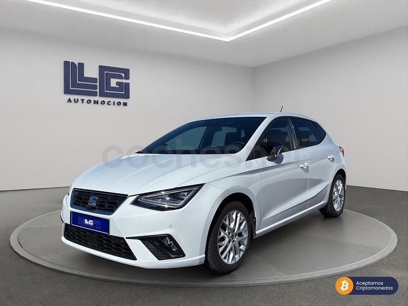 Usado Seat Ibiza FR 110 CV (80 kW) 2024 Blanco Utilitario