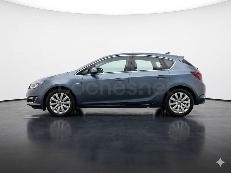 Usado Opel Astra Excellence 110 CV (80 kW) 2013 Azul Berlina