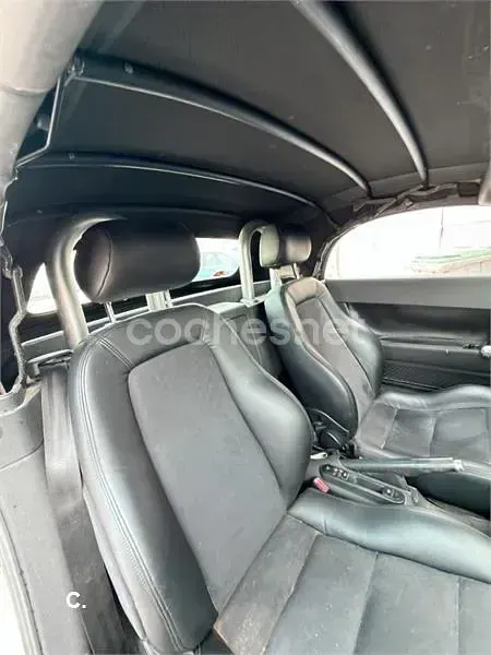 Usado Audi TT Roadster 180 CV (132 kW) 2004 Gris / plata Descapotable