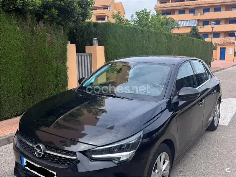 Usado Opel Corsa Elegance 100 CV (73 kW) 2021 Negro Utilitario