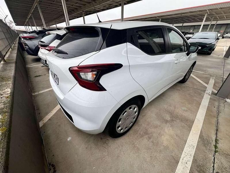 Usado Nissan Micra Acenta 92 CV (67 kW) 2022 Blanco Utilitario