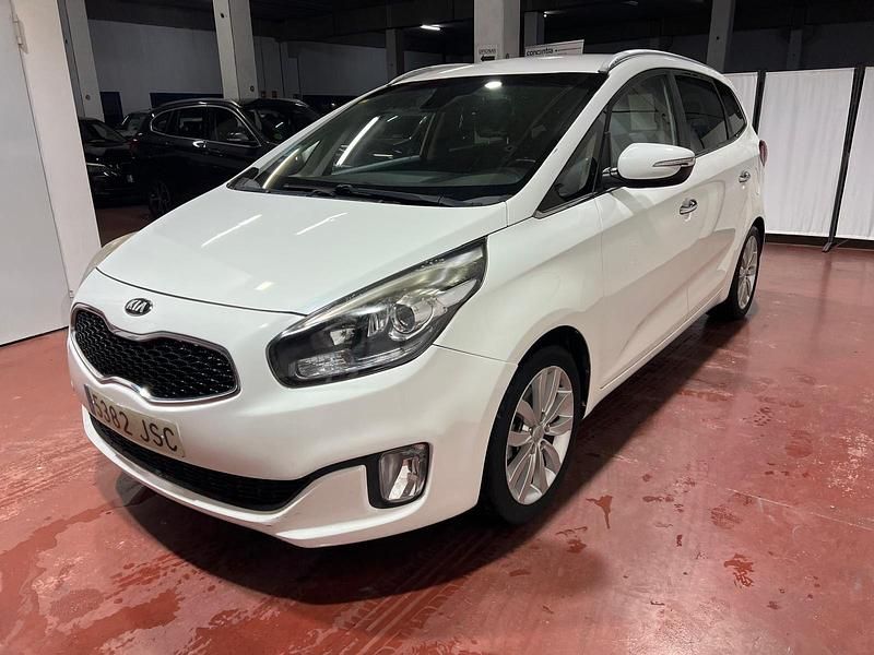Usado Kia Carens 135 CV (99 kW) 2016 Blanco Monovolumen