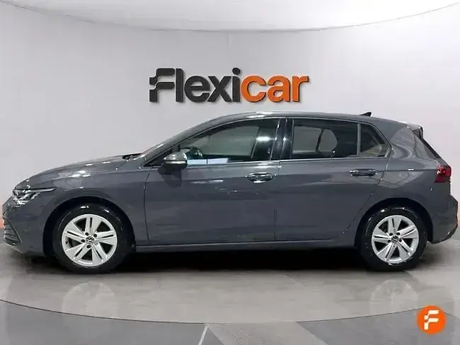 Usado VW Golf VIII Life 150 CV (110 kW) 2022 Gris
