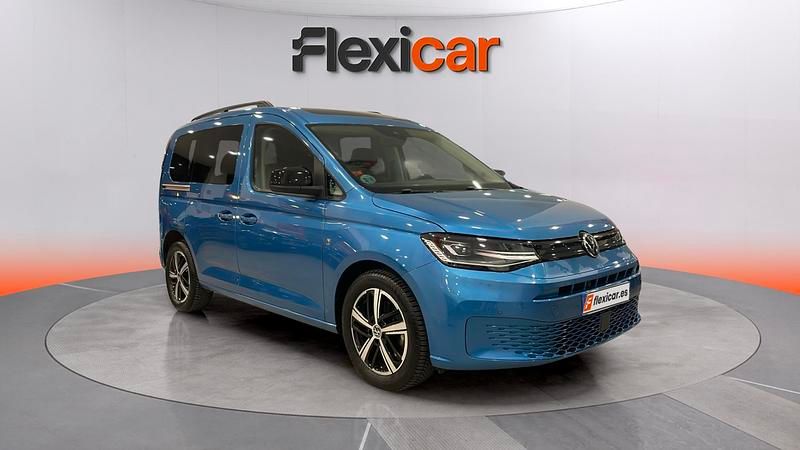 Usado VW Caddy Maxi 122 CV (89 kW) 2021 Azul Monovolumen