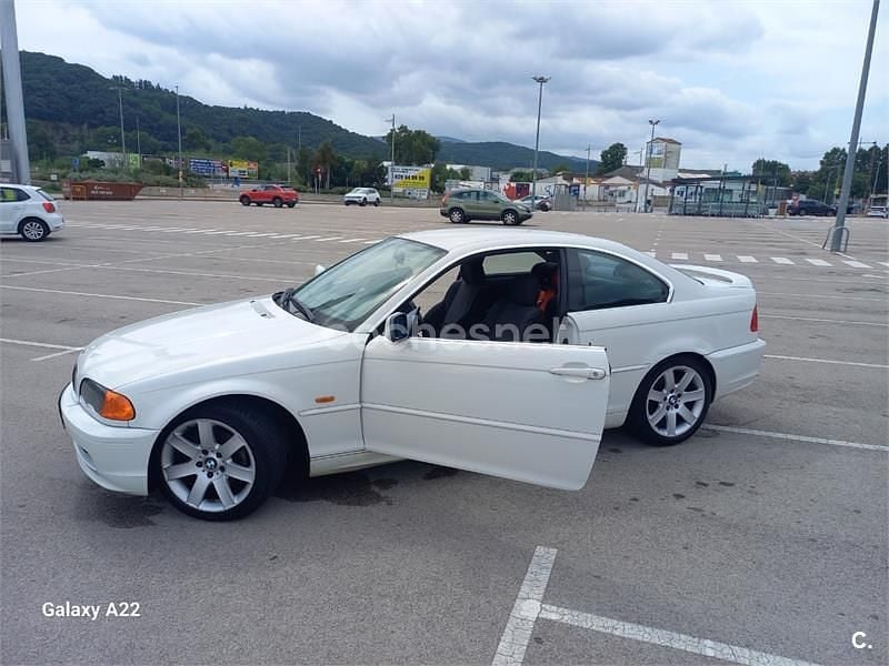 Usado BMW 323 170 CV (125 kW) 1999 Blanco Coupe