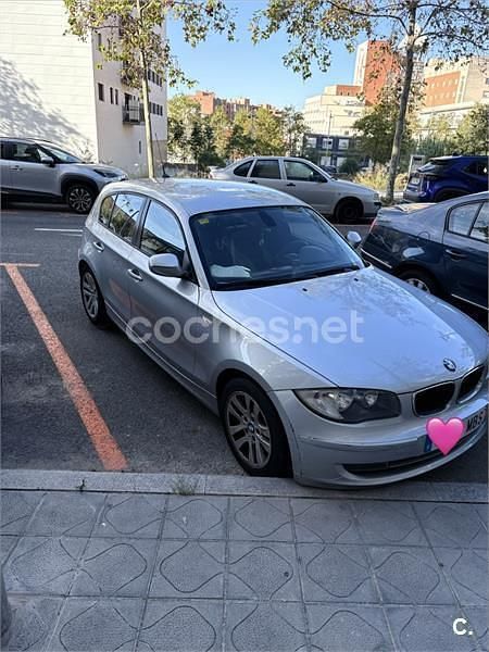 Gris / plata Usado 2010 BMW 118 Utilitario | 5000 € (Buen precio) - Imagen 1/4