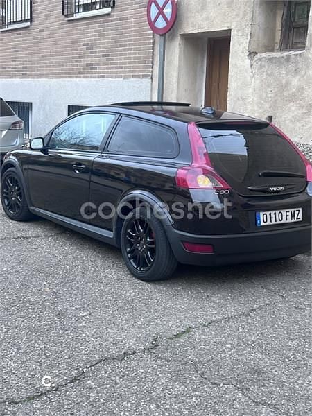 Begagnad Volvo C30 Momentum 109 HK (80 kW) 2007 Svart Halvkombi