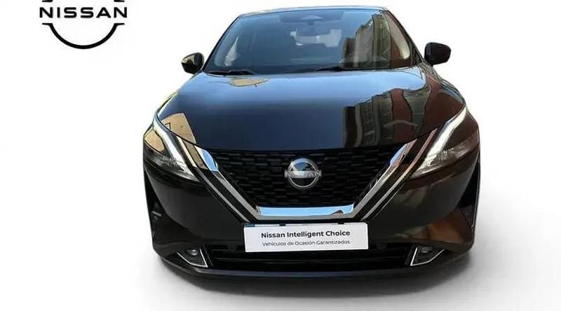 Begagnad Nissan Qashqai N-Connecta 140 HK (102 kW) 2023 Svart SUV