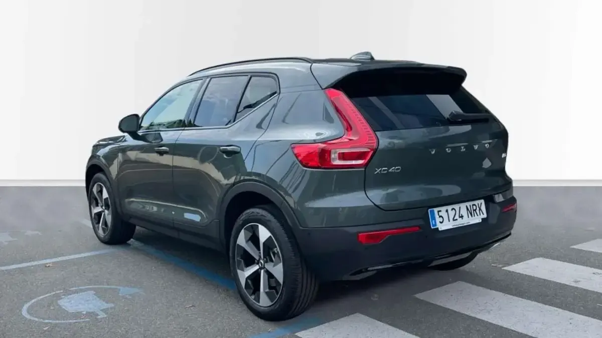 Nuevo Volvo XC40 Ultra 163 CV (119 kW) 2026 Verde SUV