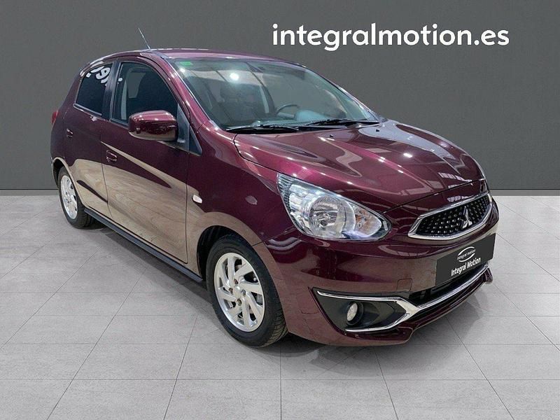 Usado Mitsubishi Space Star Motion 80 CV (58 kW) 2019 Granate Berlina