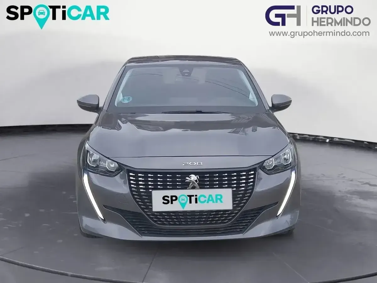 Usado Peugeot 208 Active 75 CV (55 kW) 2021 Gris / plata Utilitario