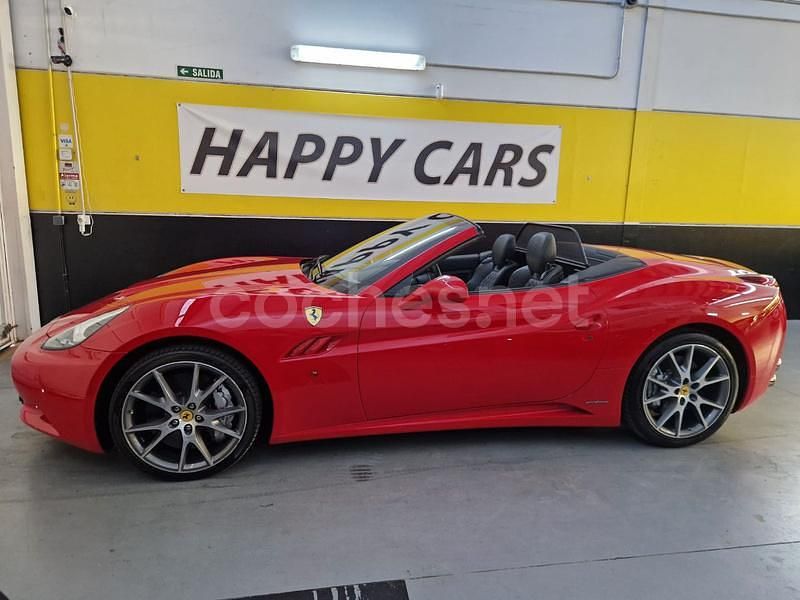 Rojo Usado 2010 Ferrari California Descapotable | 99.999 € (Super precio) - Imagen 1/4