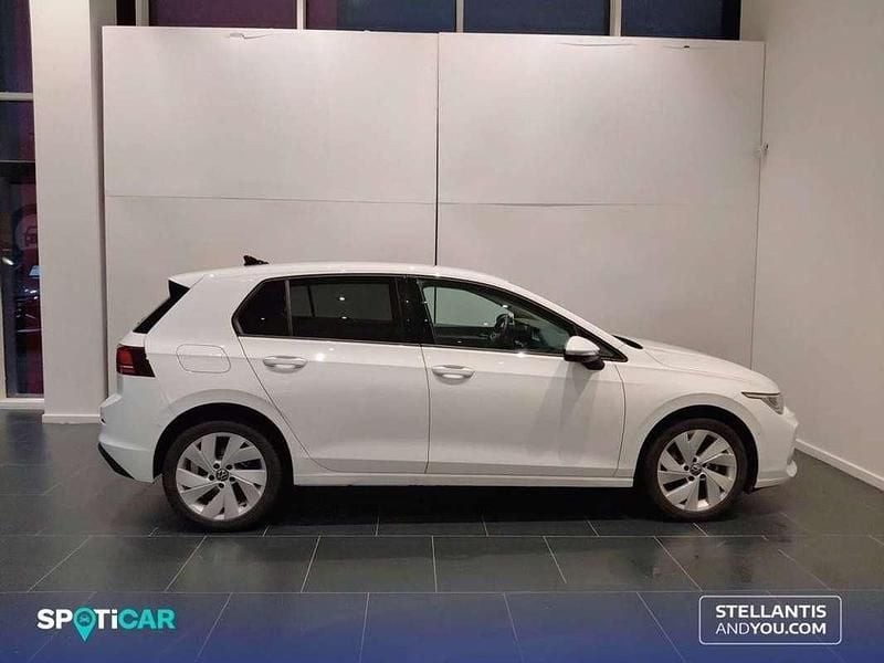Usado VW Golf VIII 116 CV (85 kW) 2025 Blanco Utilitario