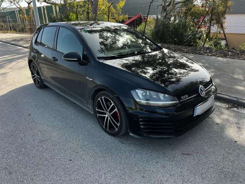 Usado VW Golf VII GTD 184 CV (135 kW) 2015 Negro Utilitario