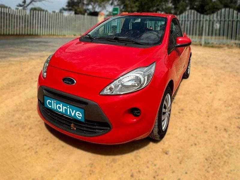 Usado Ford Ka 69 CV (50 kW) 2015 Rojo Berlina