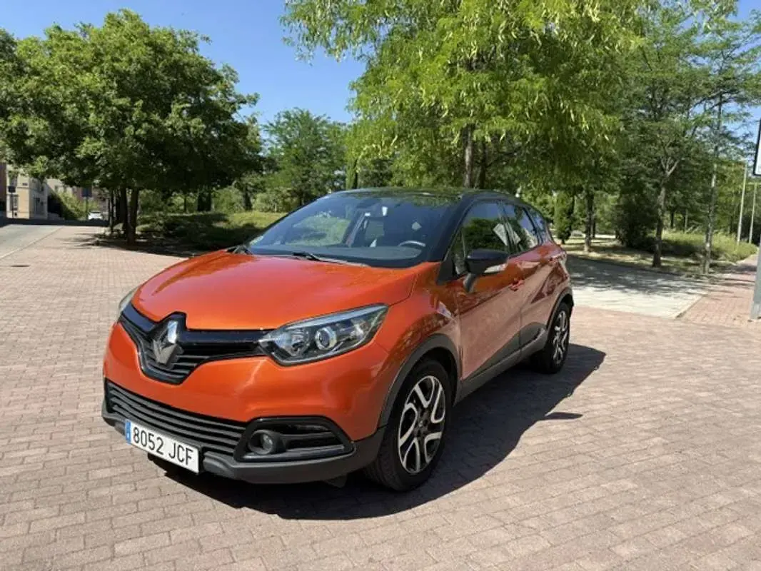 Usado Renault Captur 90 CV (66 kW) 2015 Naranja SUV